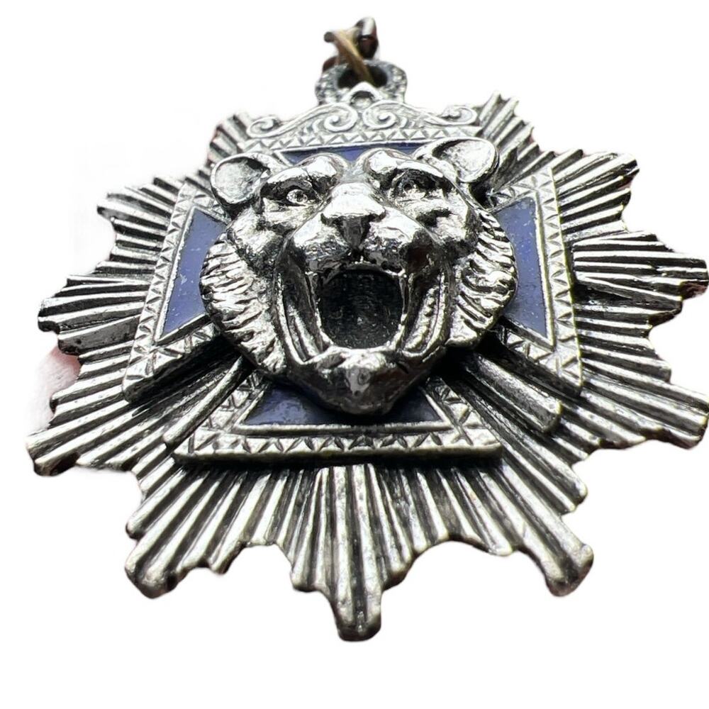 Vintage Roaring Tiger Pendant Necklace Blue Maltese Cross Silver Unsigned Unique